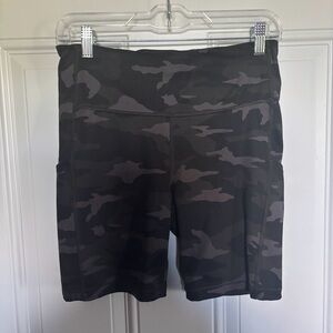 Athleta Salutation Shorts